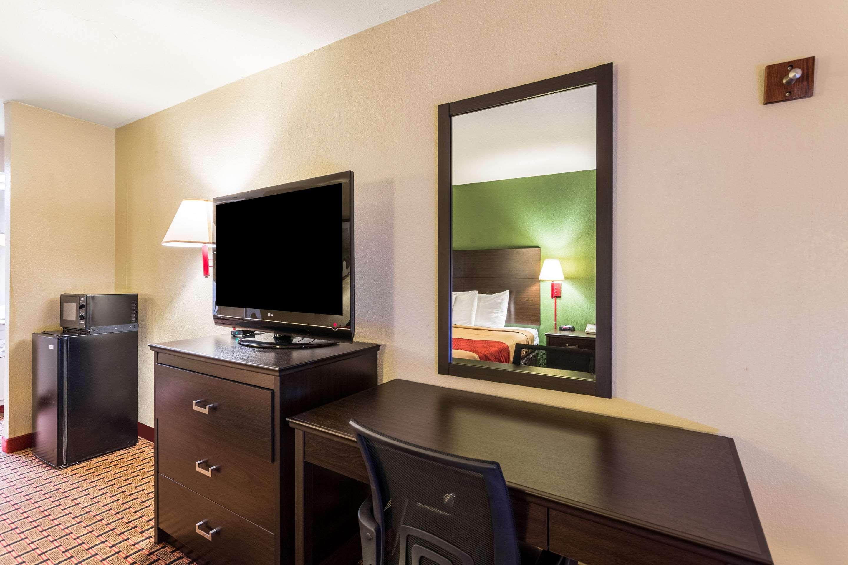 อีโคโน ลอดจ์ โฮมวูด - เบอร์มิงแฮม Motel ภายนอก รูปภาพ